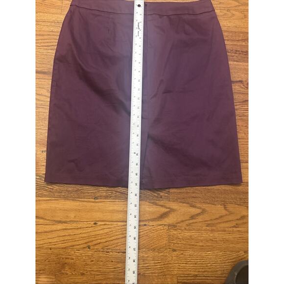 New York And Company Skirt 8 Plum Purple Stretch - Picture 5 of 7